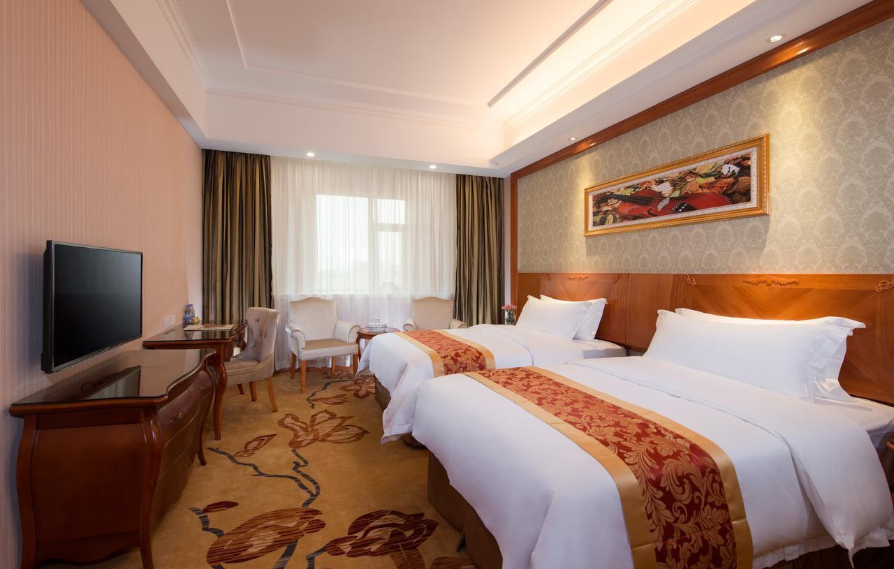 Vienna Hotel Shanghai Fengxian South Bridge Jinhai Road Exterior photo